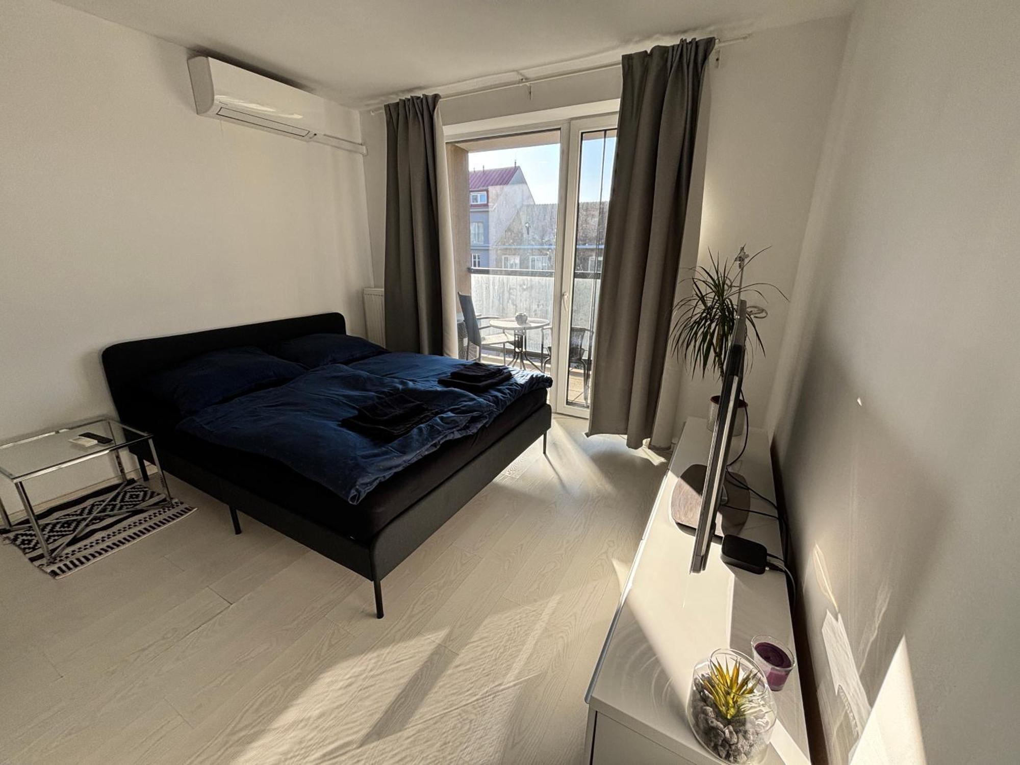 New Studio, Central Location! Bratysława Zewnętrze zdjęcie
